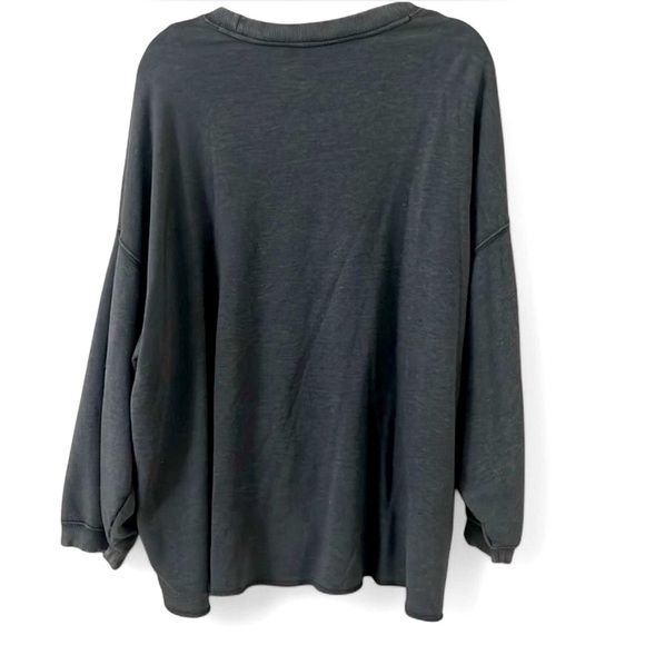 Secret Treasures Oversized Grey Sweater - Picture 2 of 3